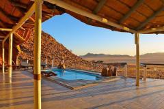 Desert-Outpost-Intro