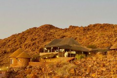 namib_outpost_exterior